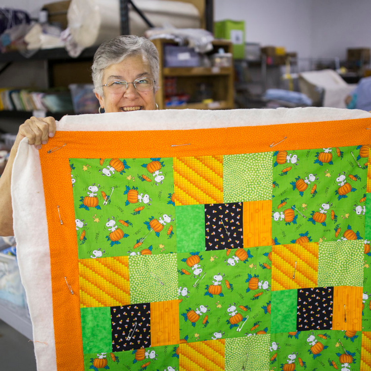 quilters quilting quilt seams that bind threads of faith